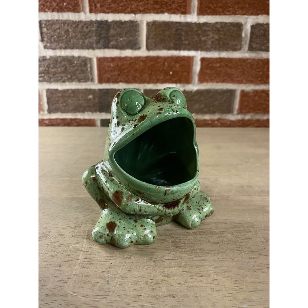 Vintage 70s MCM Ceramic Frog - Kitchen Sponge Scrubby Holder Handmade